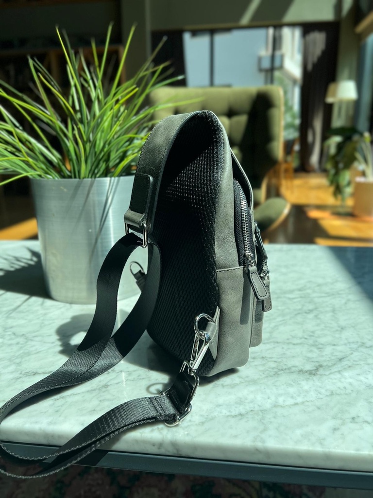 [6981685ad7cf9987e-M0] Hakiki Deri Unisex Çapraz Çanta – Kişiye Özel, İsim Baskılı | Baggy 6981 | B2B (Tiguan Antrasit) - Galeri Görseli 4