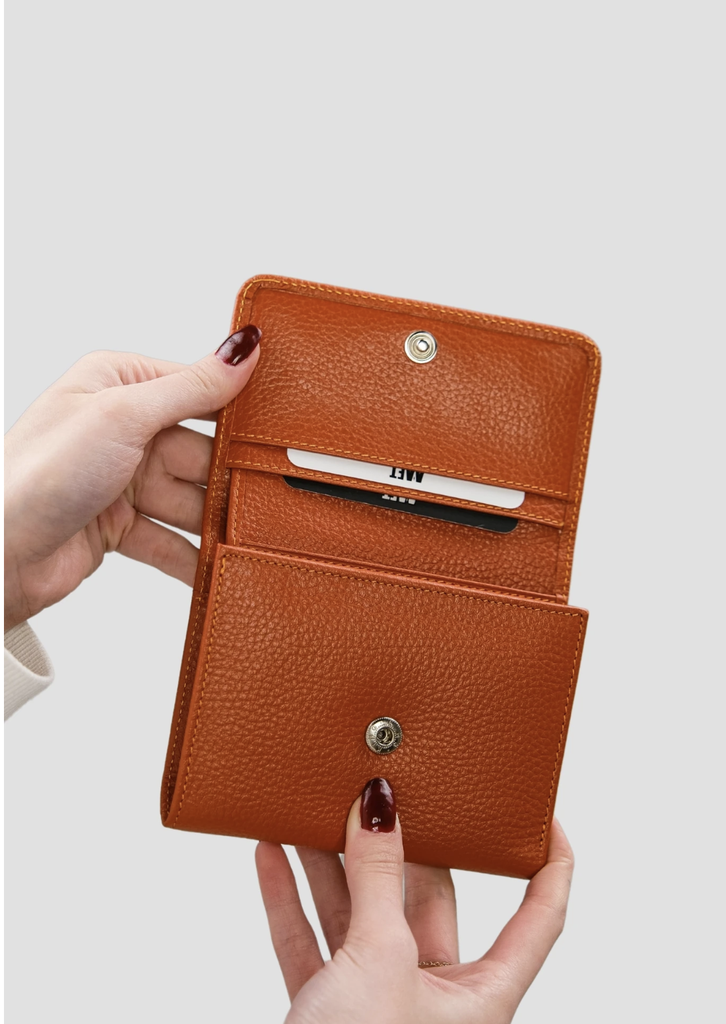 Hakiki Deri Kadın Cüzdan – Fermuarlı, Çıtçıt Kapaklı, İsim Yazılı, Kişiye Özel | Sahra 9195